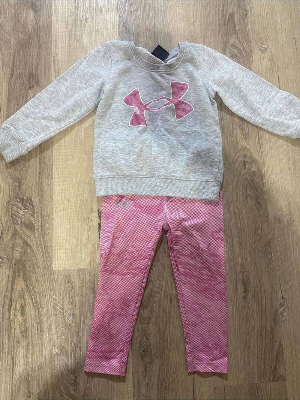 Under Armour Girls Gray Sweatshirt with Pink Logo & Pink Leggings